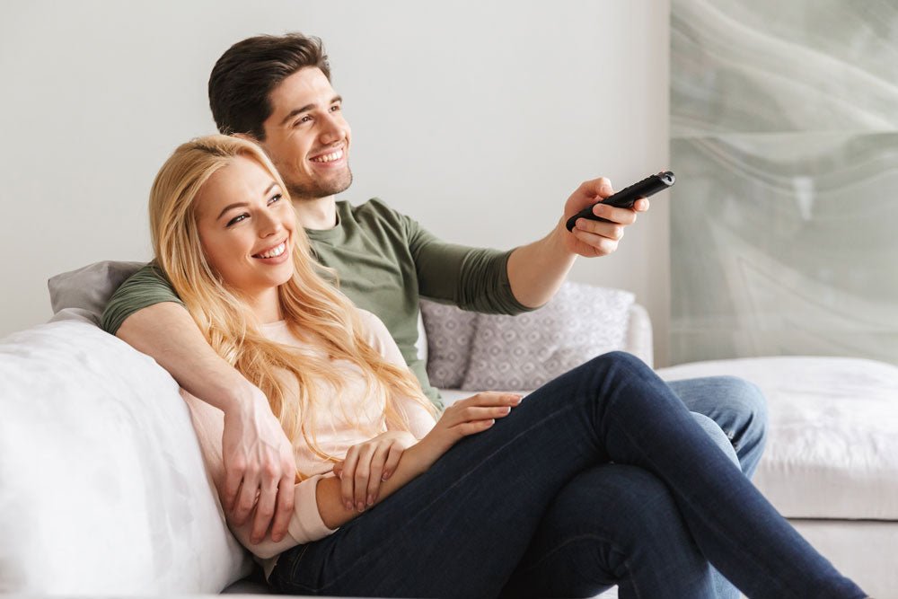 The Ultimate Romantic Movie Night: Cozy, Playful & Passionate Picks for Couples - Joyful Couple