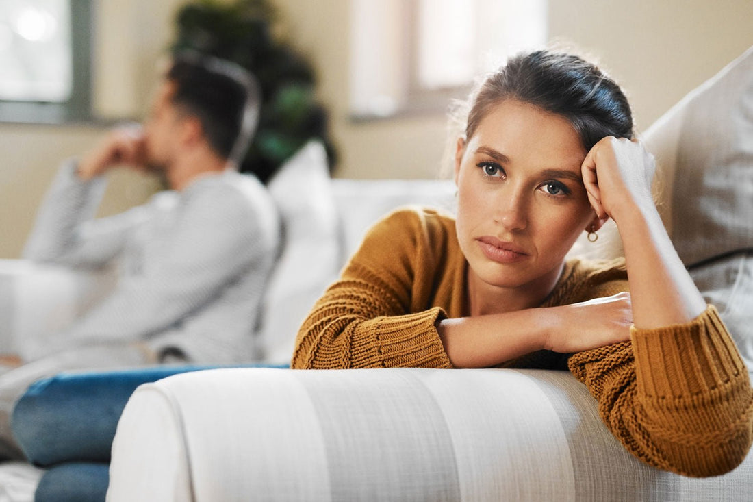 How to Fix a Boring Relationship in 7 Simple Steps - Joyful Couple